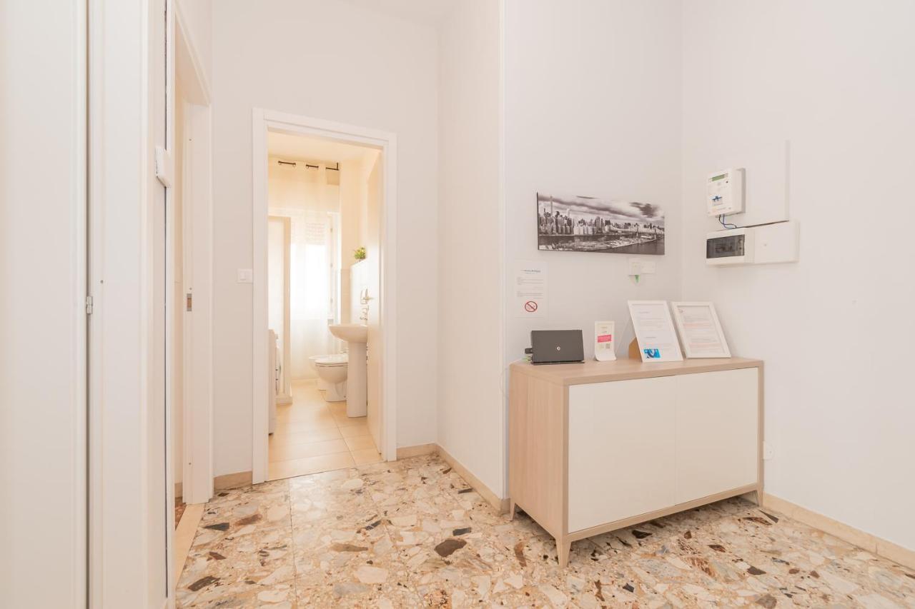 Ospedale Civile 1 - F&L Apartment Brescia Buitenkant foto